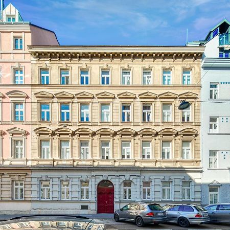 ⍟Luxurious And Bright⍟ 5 Min Walk To City Center Apartman Bécs Kültér fotó