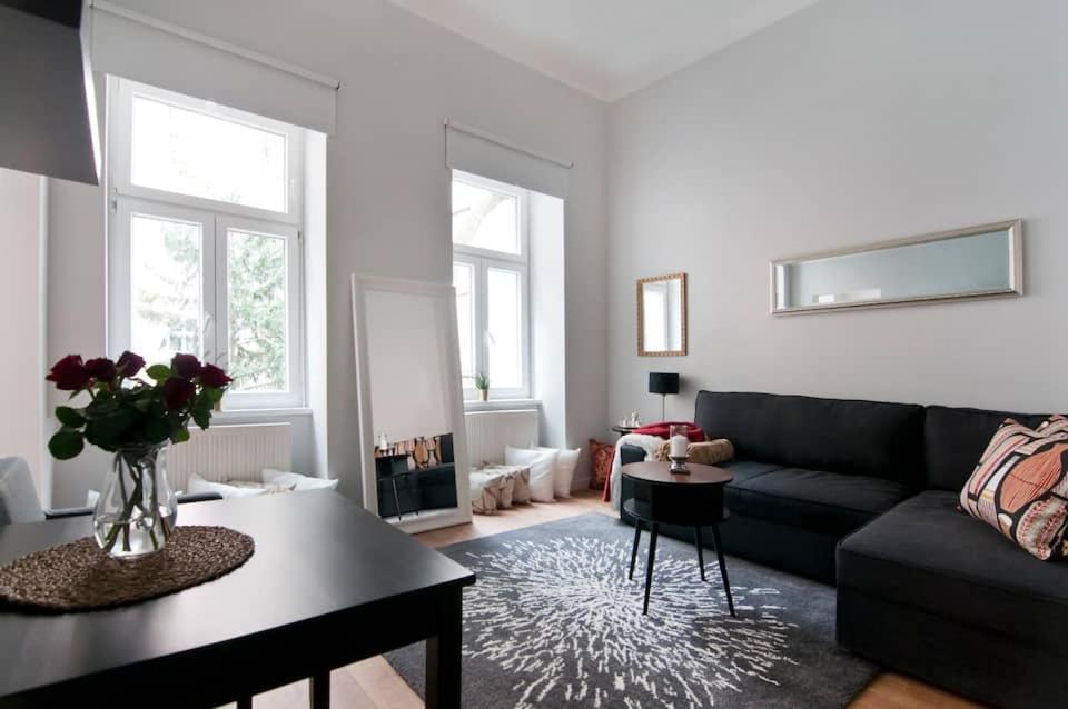 ⍟Luxurious And Bright⍟ 5 Min Walk To City Center Apartman Bécs Kültér fotó
