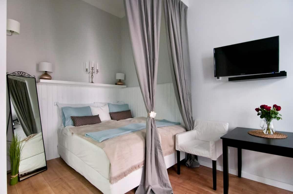 ⍟Luxurious And Bright⍟ 5 Min Walk To City Center Apartman Bécs Kültér fotó