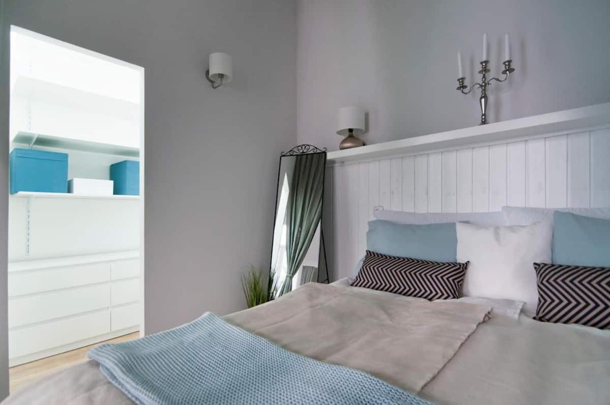 ⍟Luxurious And Bright⍟ 5 Min Walk To City Center Apartman Bécs Kültér fotó