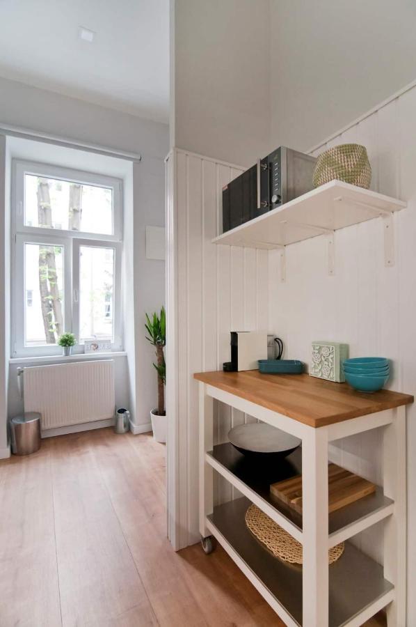 ⍟Luxurious And Bright⍟ 5 Min Walk To City Center Apartman Bécs Kültér fotó